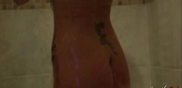  British Babe Jennifer Jade Naked Shower Pussy Play